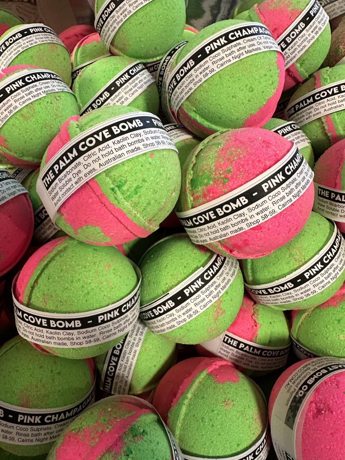 Palm Cove Bomb - Pink Champagne & Exotic Fruits | Bath Bombs